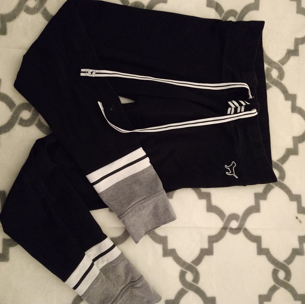 PINK Victoria's Secret yoga leggings